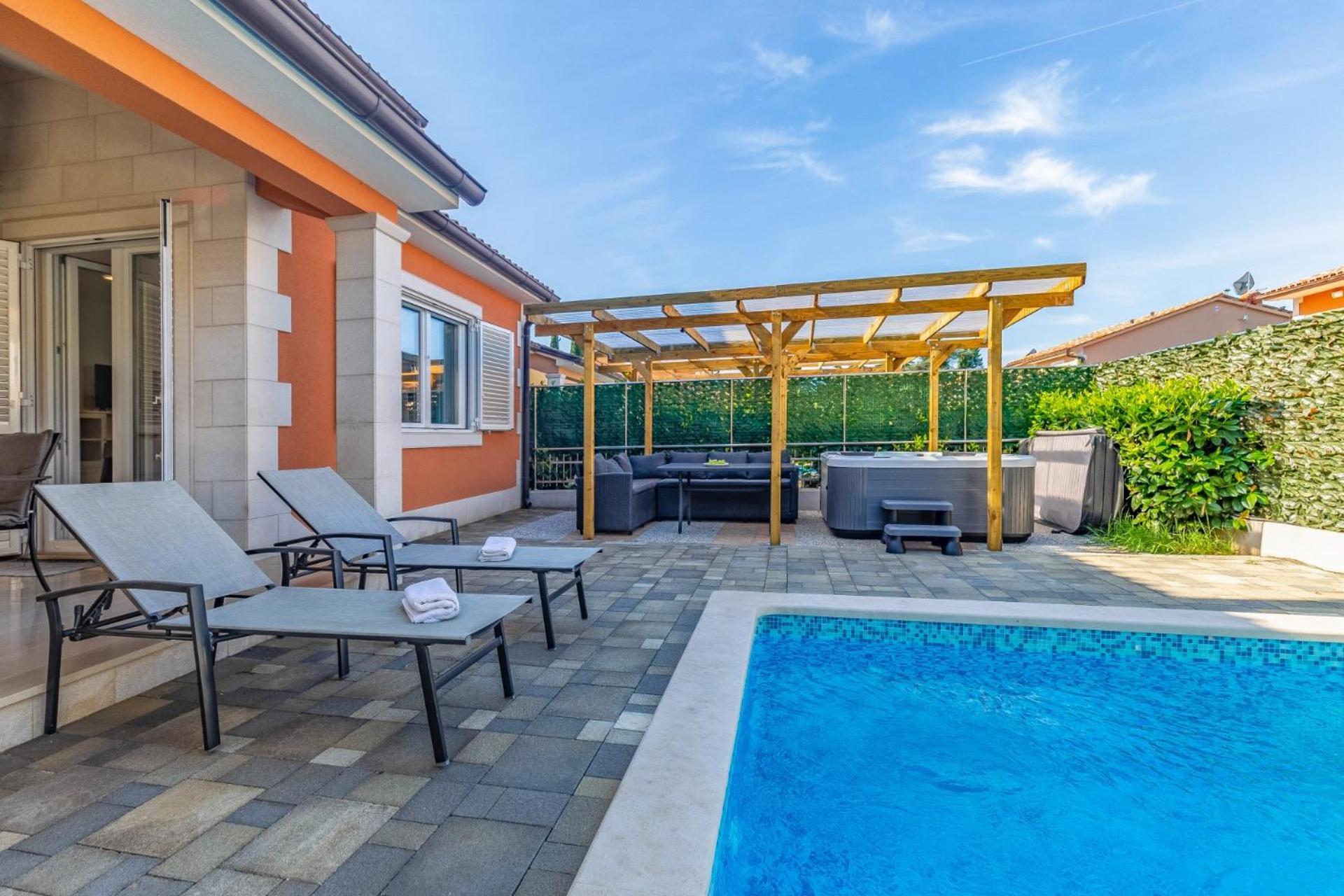 Villas Lotus With Pool And Jacuzzi Pula Exteriér fotografie