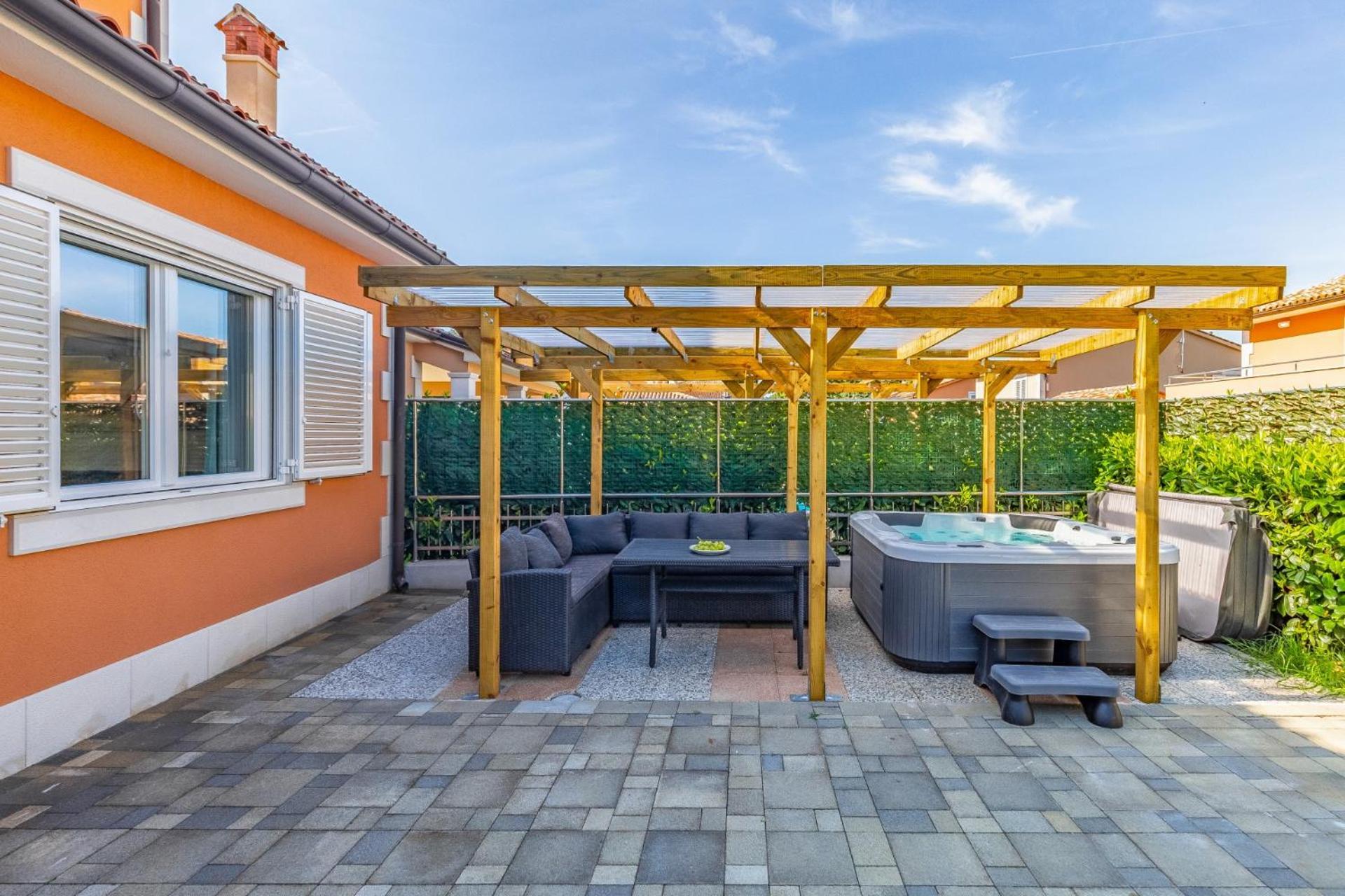 Villas Lotus With Pool And Jacuzzi Pula Exteriér fotografie