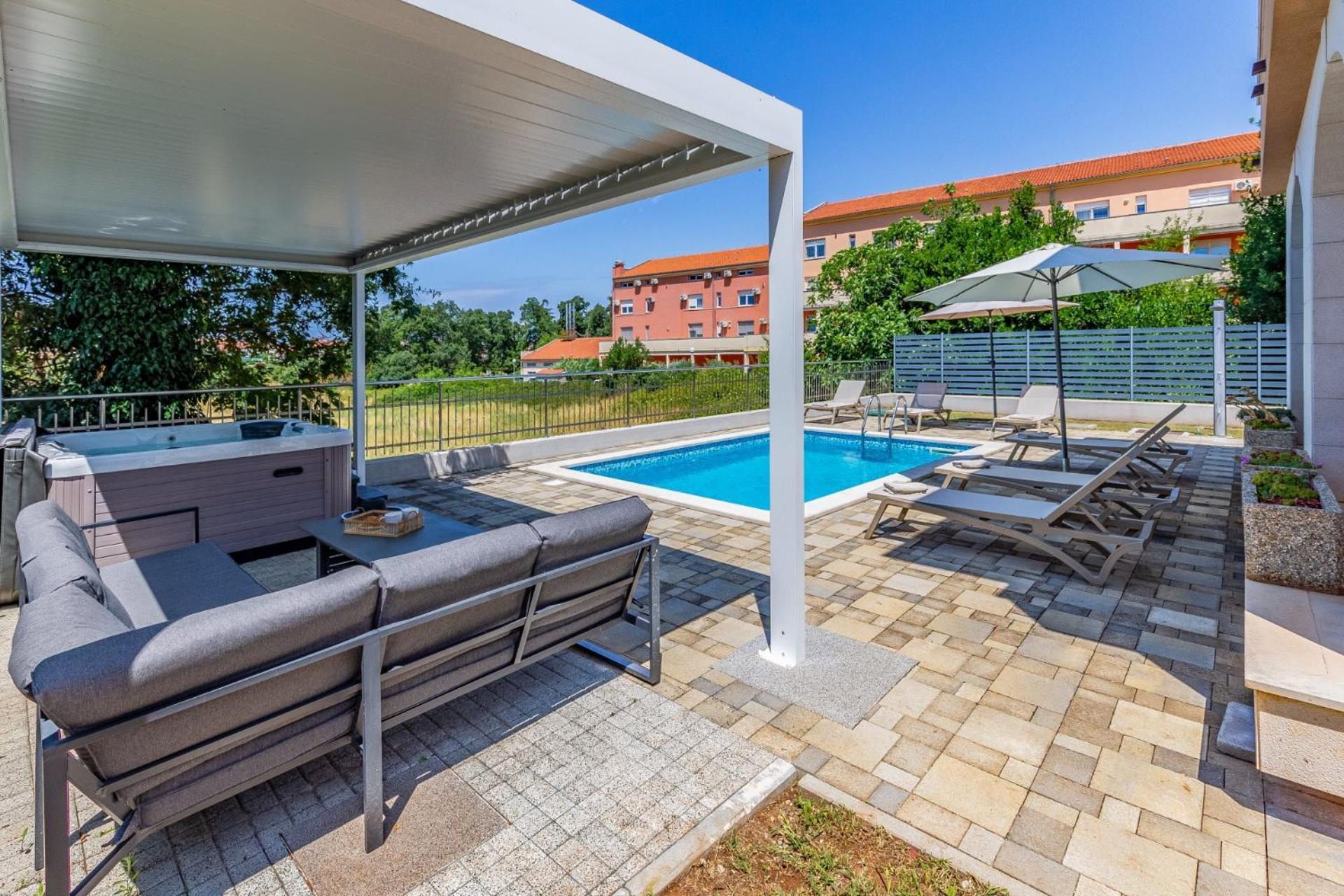 Villas Lotus With Pool And Jacuzzi Pula Exteriér fotografie