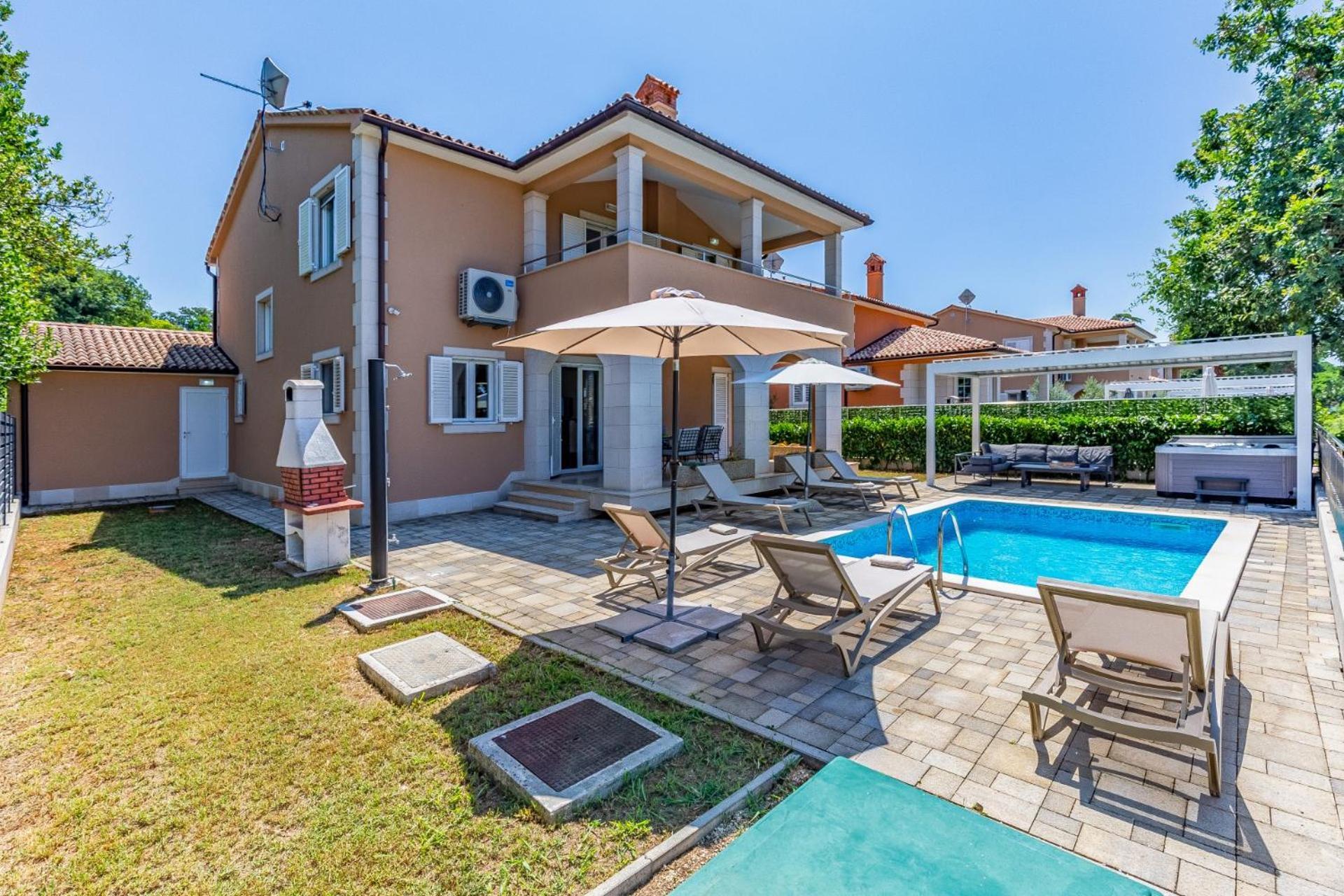 Villas Lotus With Pool And Jacuzzi Pula Exteriér fotografie
