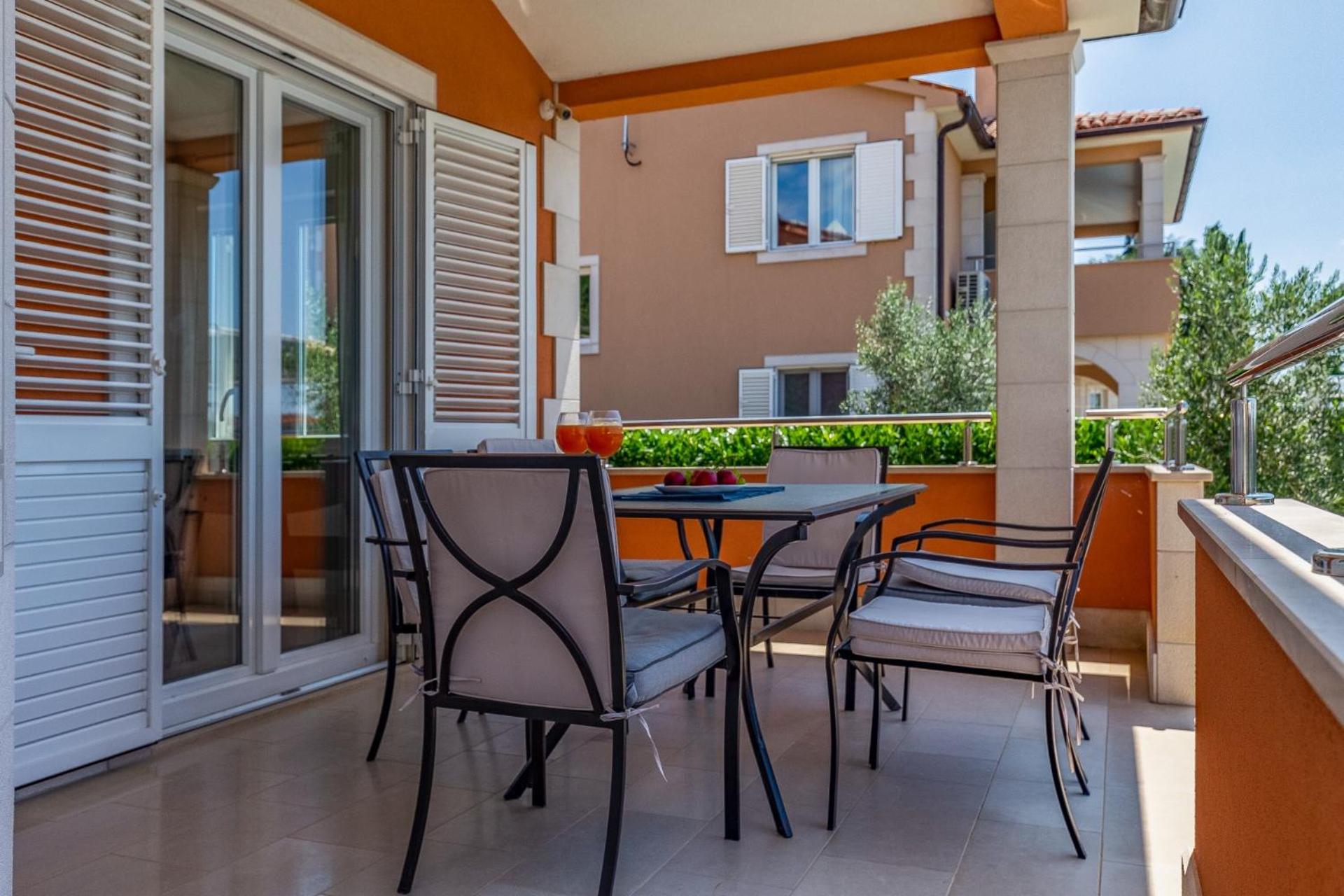 Villas Lotus With Pool And Jacuzzi Pula Exteriér fotografie