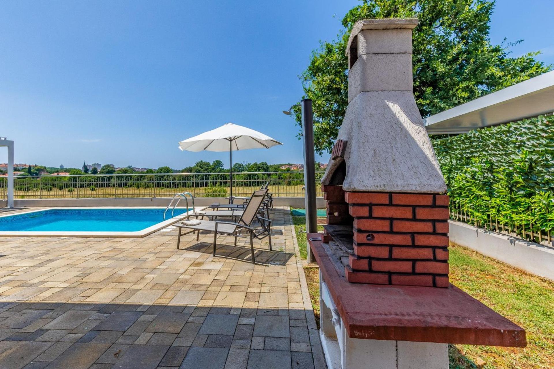 Villas Lotus With Pool And Jacuzzi Pula Exteriér fotografie